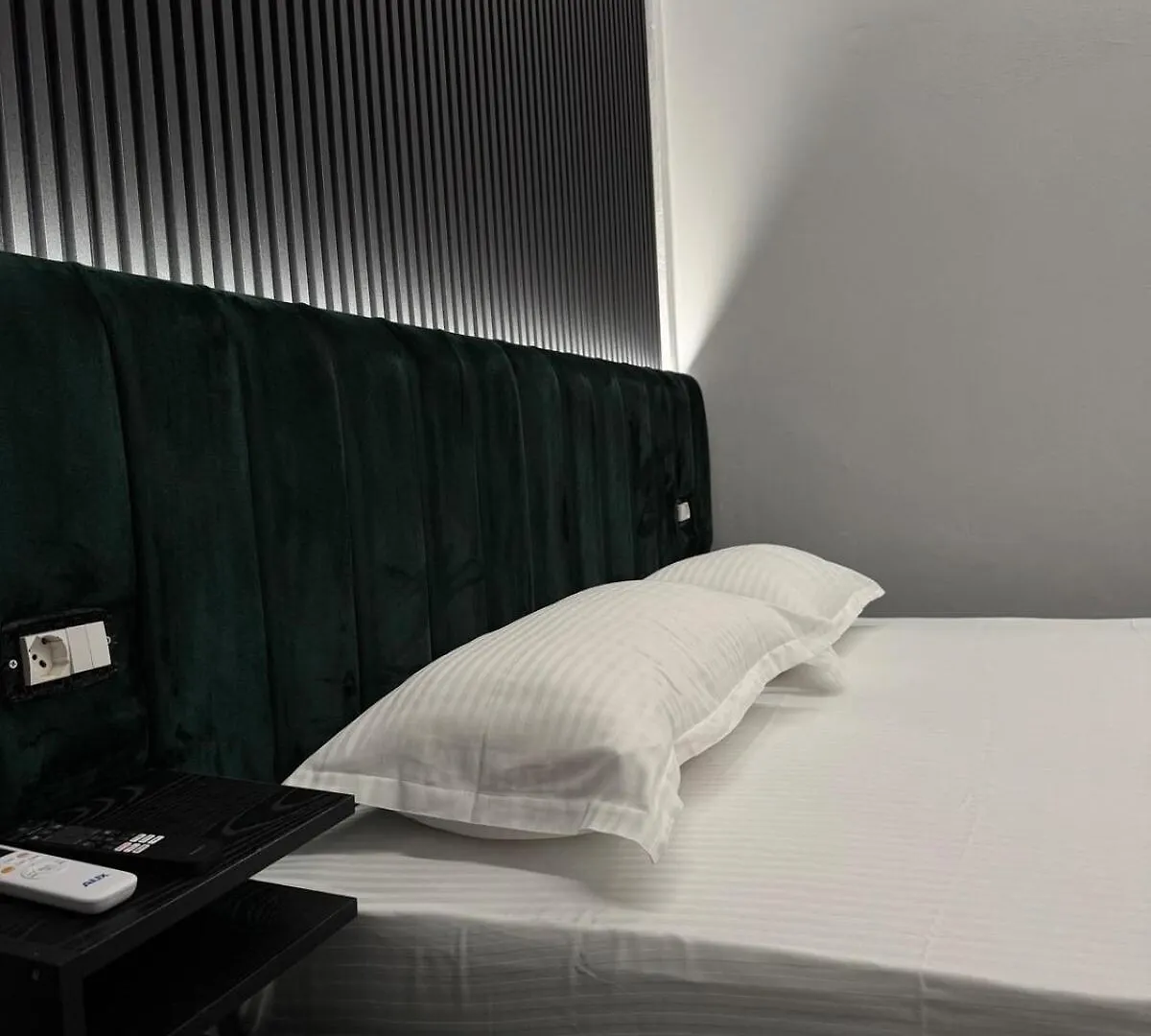 Cozy Corner Rooms Golem  Daire Golem (Tirana)